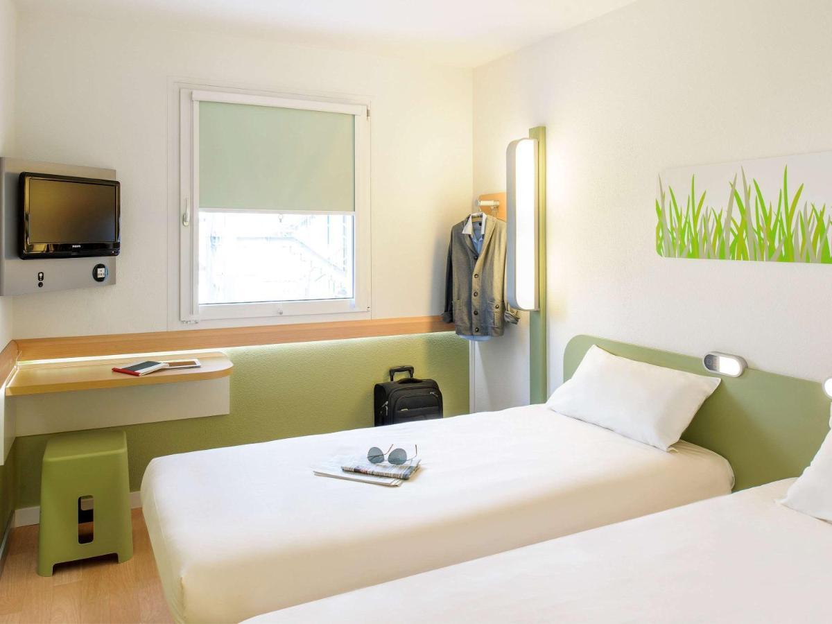 Ibis Budget Orleans Sud Comet Exterior photo