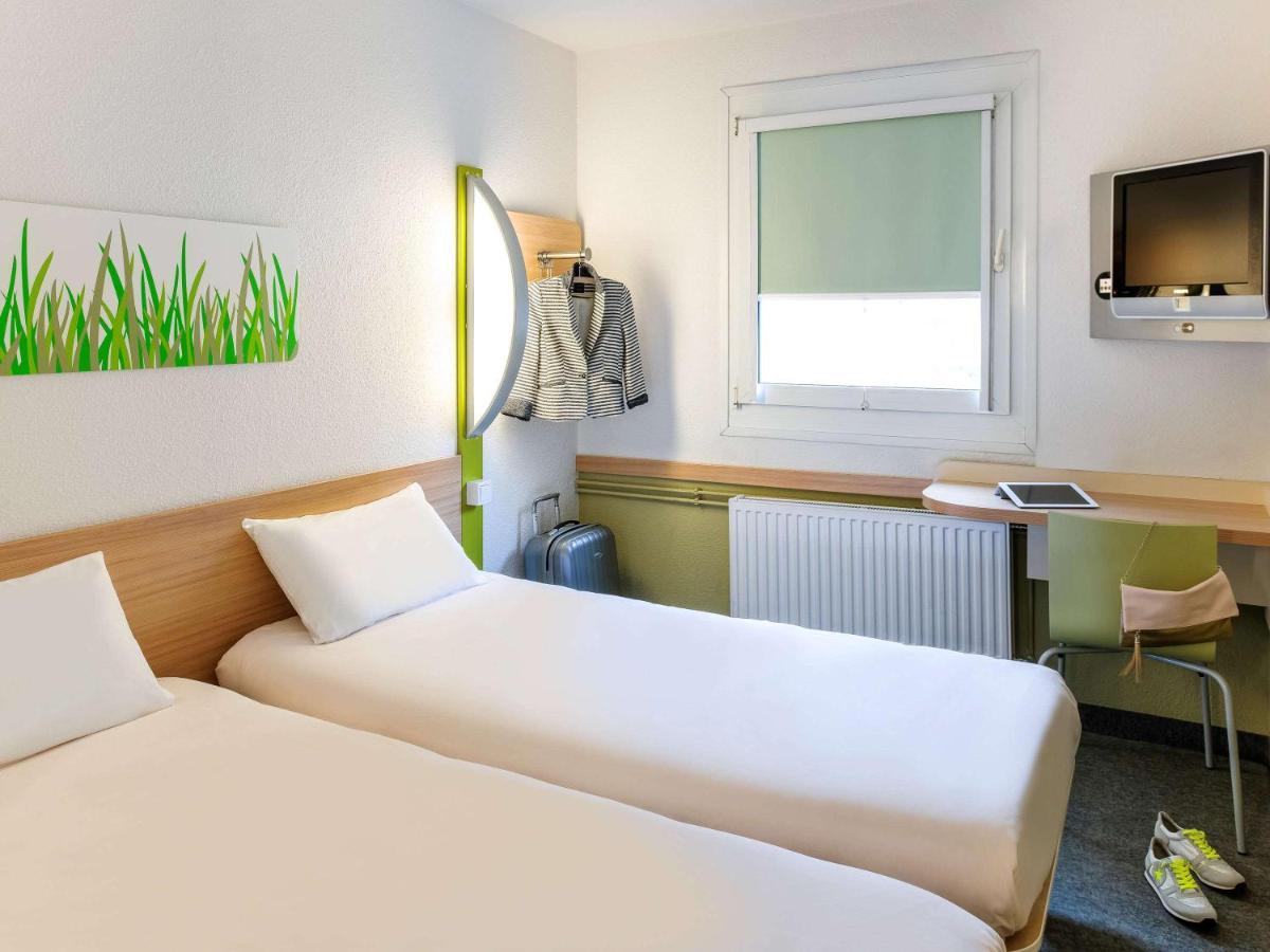 Ibis Budget Orleans Sud Comet Exterior photo